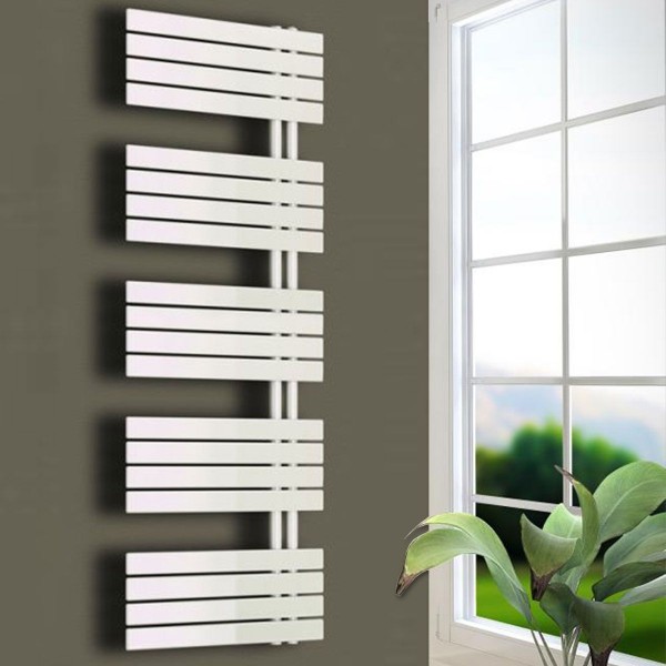 Badheizkörper 550 x 1596 mm Designheizkörper asymmetrisch Seitenanschluss in Weiß